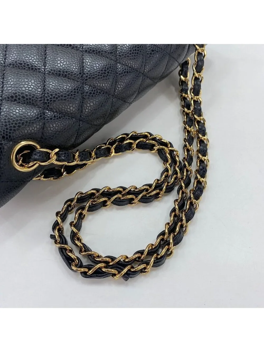 Chanel Handbag Quilted 25